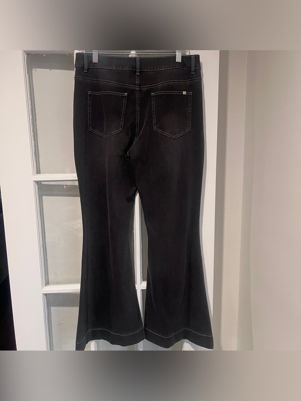 NWT Halara Flex Denim Mid Rise Gray Flare Jeans Zipper And Bottom Fly Sz Large - Picture 7 of 12
